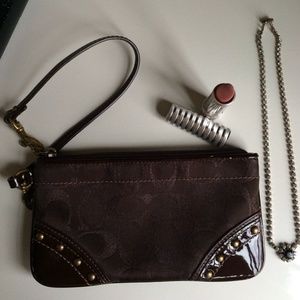 wristlet